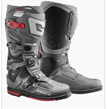 GAERNE SG-22 BOOT ANT/BLK/RED 44 (9.5)